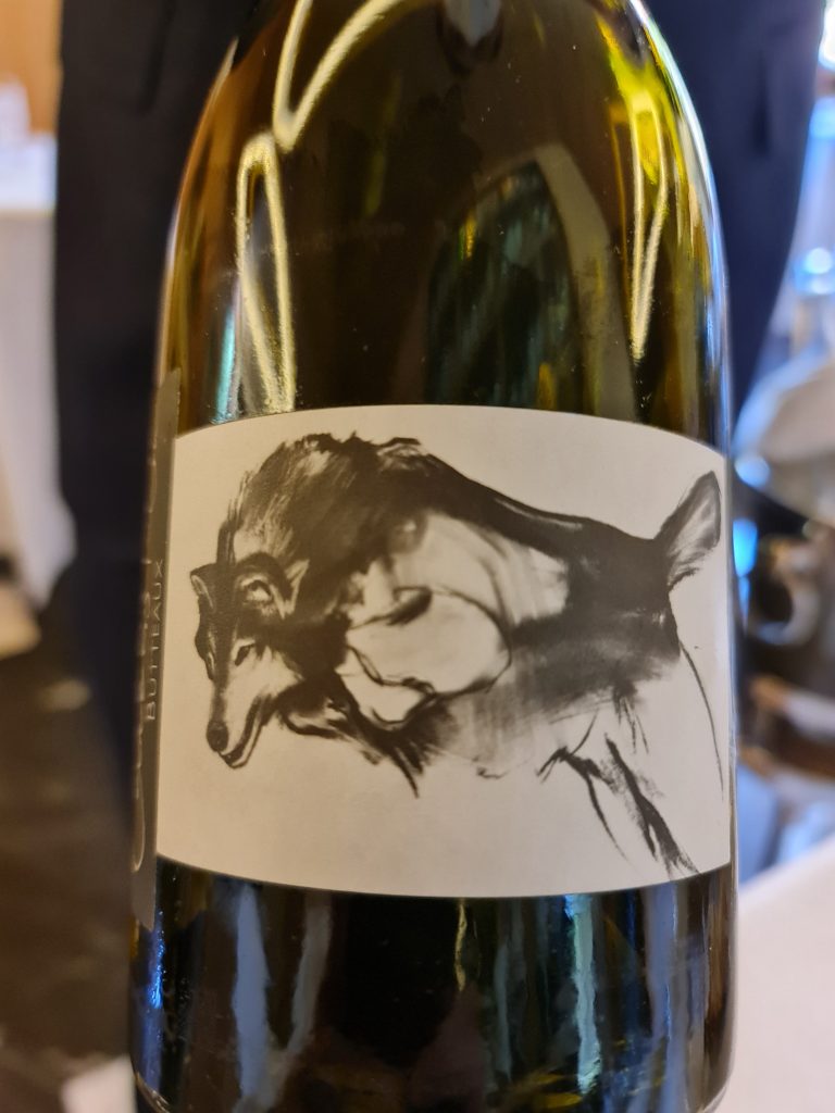 abarra-un-restaurante-que-brilla-y-vibra-en-madrid